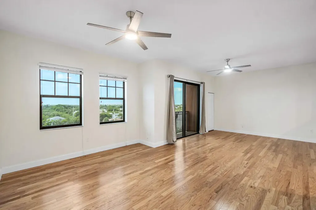 511 Lucerne Avenue Lake Worth Beach FL 33460