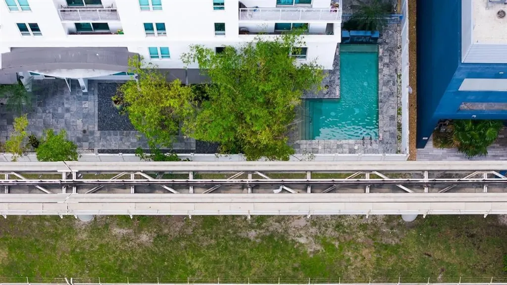 234 NE 3rd Street Miami FL 33132