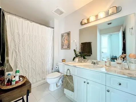 234 NE 3rd Street Miami FL 33132