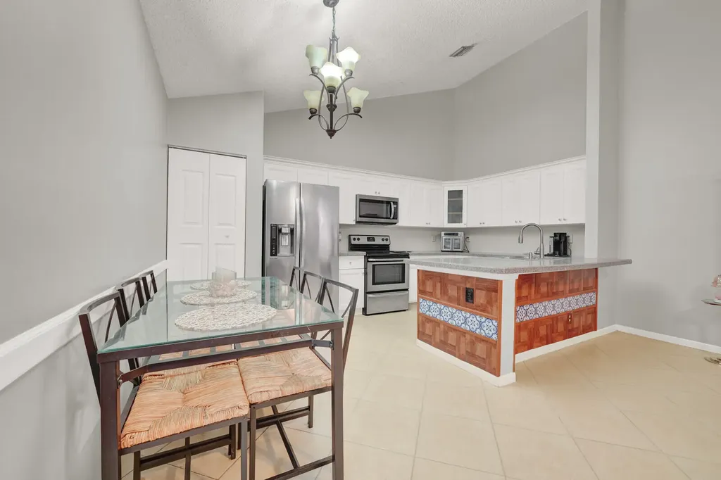 8850 Ranta Court Boynton Beach FL 33436