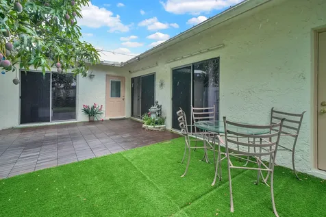8850 Ranta Court Boynton Beach FL 33436