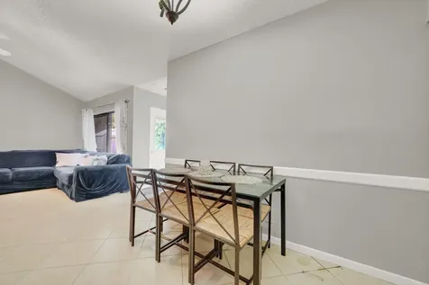 8850 Ranta Court Boynton Beach FL 33436