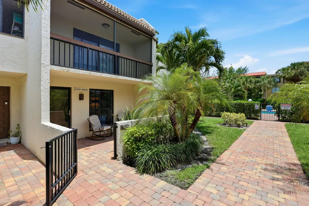 721 SE 1st Way Deerfield Beach FL 33441