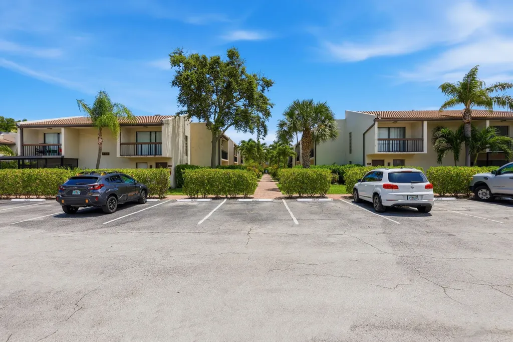 721 SE 1st Way Deerfield Beach FL 33441