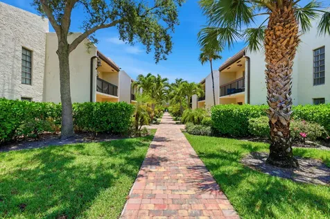 721 SE 1st Way Deerfield Beach FL 33441
