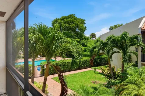 721 SE 1st Way Deerfield Beach FL 33441