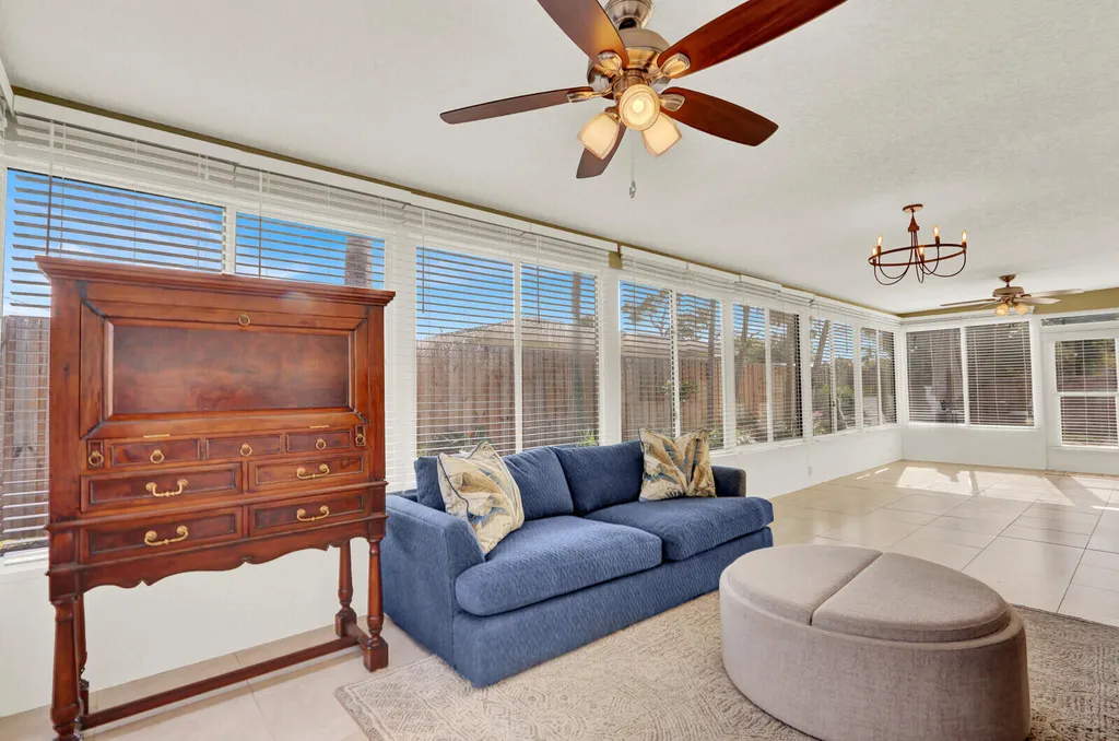 3739 Lighthouse Drive Palm Beach Gardens FL 33410
