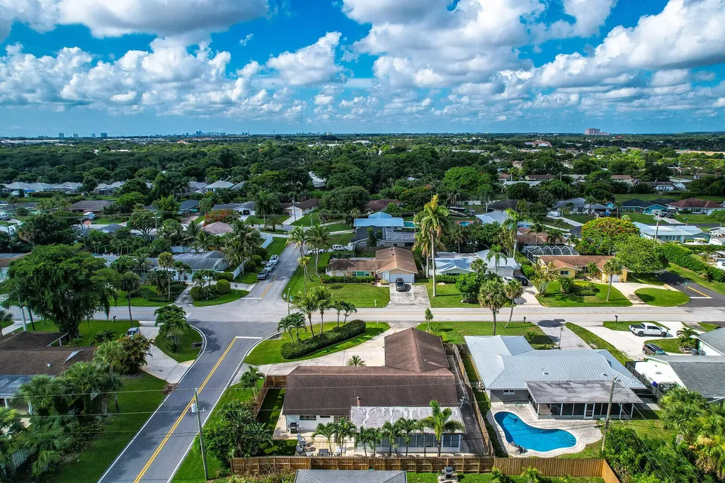 3739 Lighthouse Drive Palm Beach Gardens FL 33410