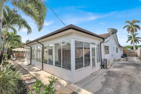 3739 Lighthouse Drive Palm Beach Gardens FL 33410