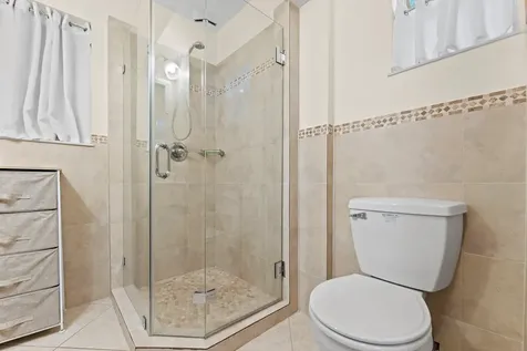 1638 NE 3rd Avenue Delray Beach FL 33444