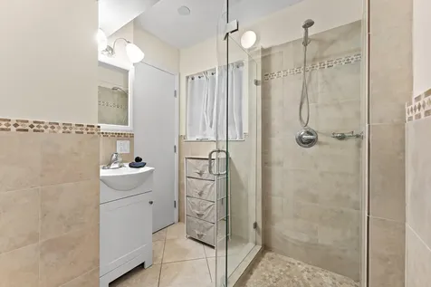 1638 NE 3rd Avenue Delray Beach FL 33444
