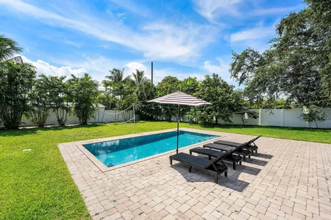 1638 NE 3rd Avenue Delray Beach FL 33444