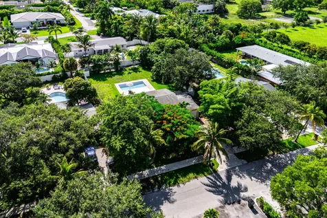 1638 NE 3rd Avenue Delray Beach FL 33444
