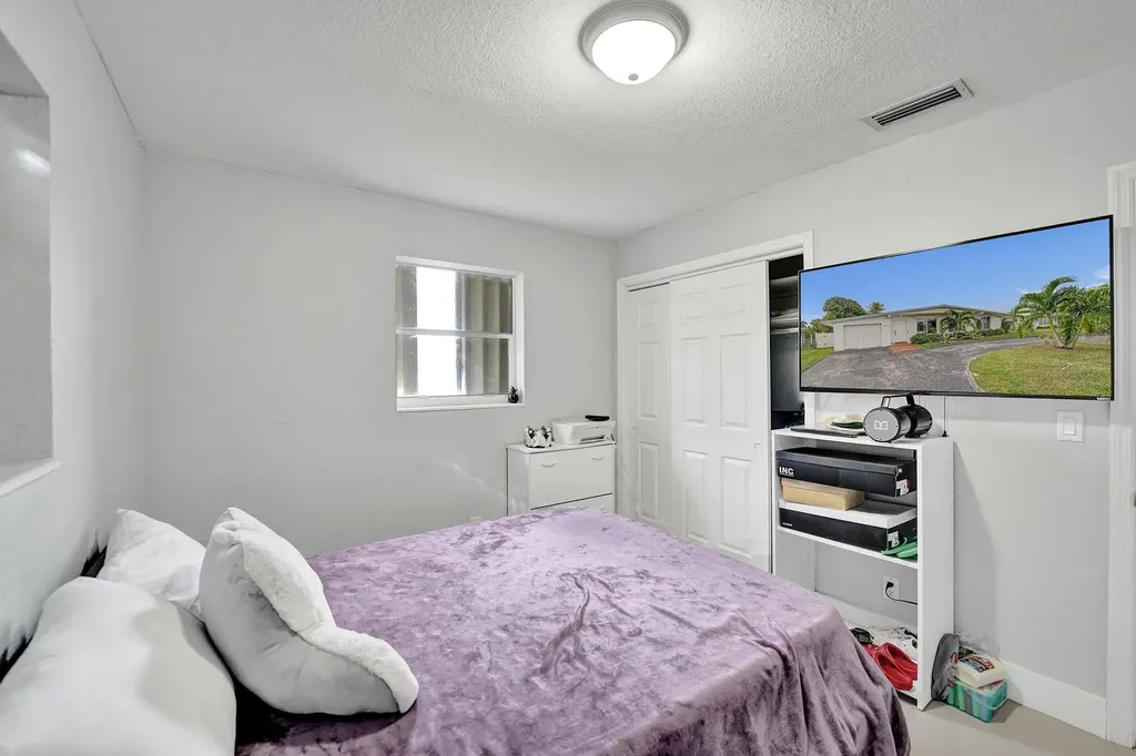 3322 Mckinley Street Hollywood FL 33021