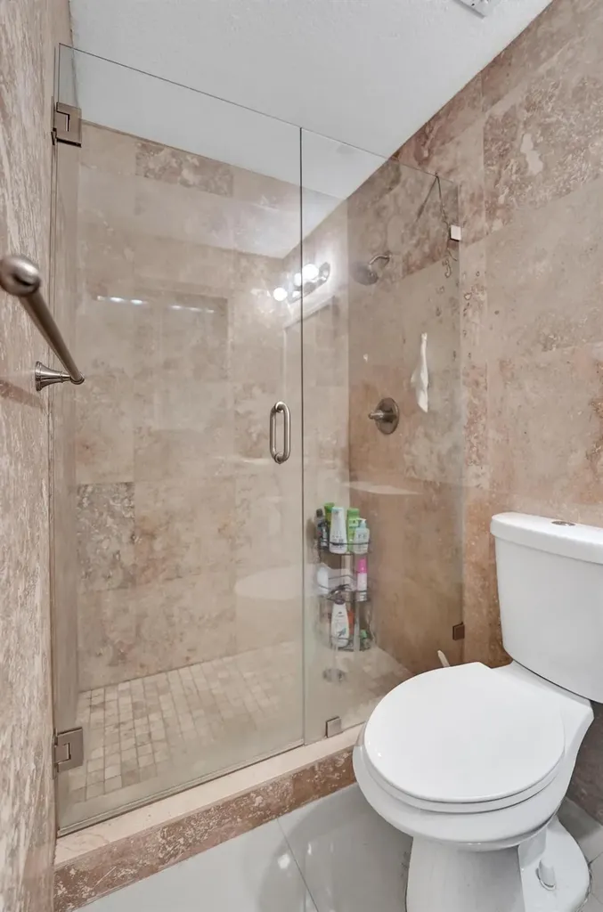 3322 Mckinley Street Hollywood FL 33021