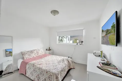 3322 Mckinley Street Hollywood FL 33021