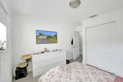 3322 Mckinley Street Hollywood FL 33021