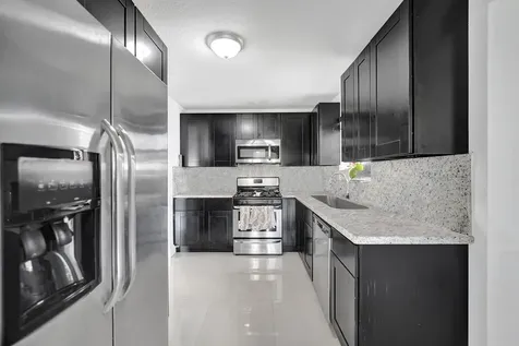 3322 Mckinley Street Hollywood FL 33021