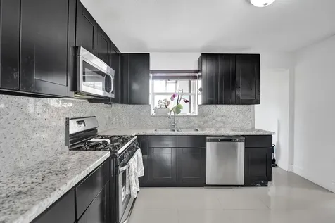 3322 Mckinley Street Hollywood FL 33021