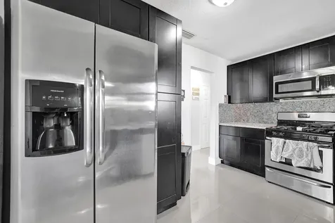 3322 Mckinley Street Hollywood FL 33021