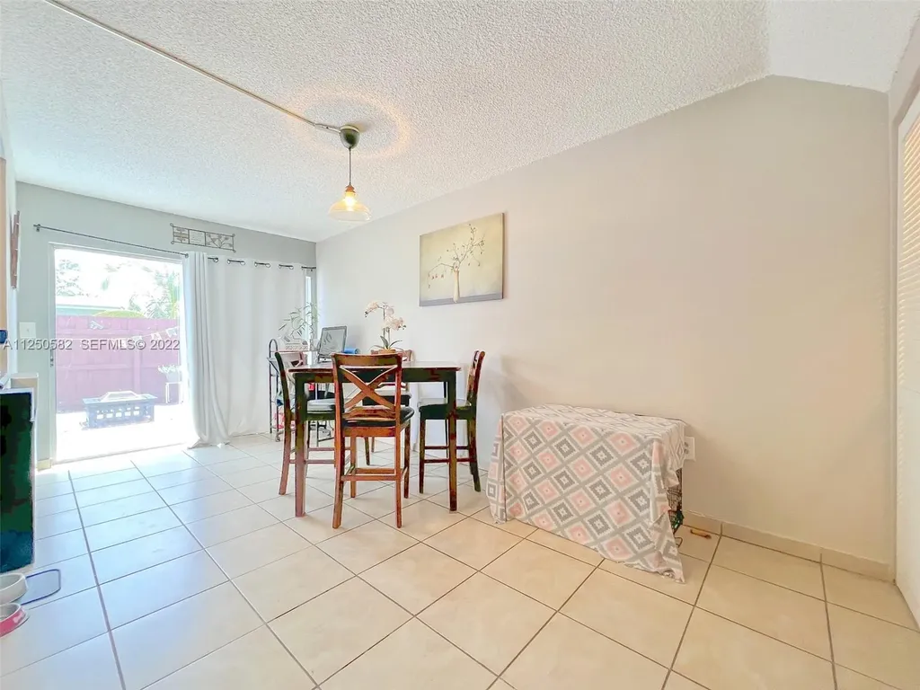 3672 SW 59th Avenue Davie FL 33314