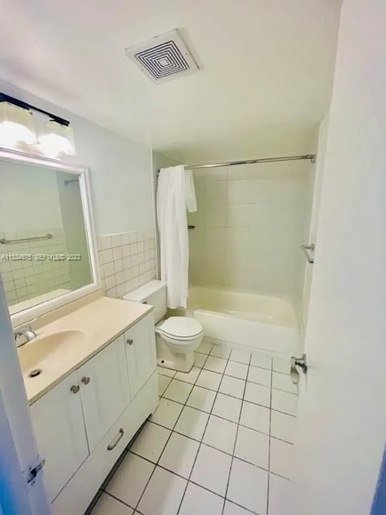 3672 SW 59th Avenue Davie FL 33314