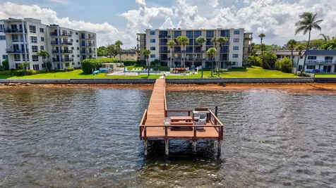 1204 S Lake Drive E Lantana FL 33462