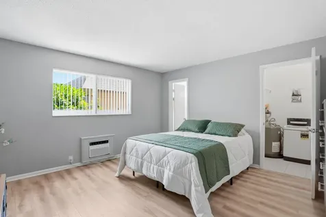 1204 S Lake Drive E Lantana FL 33462