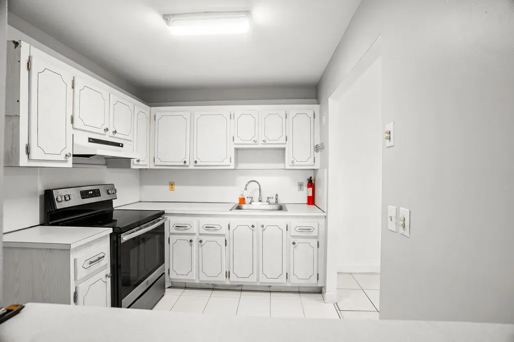 87 Brittany B Avenue Delray Beach FL 33446