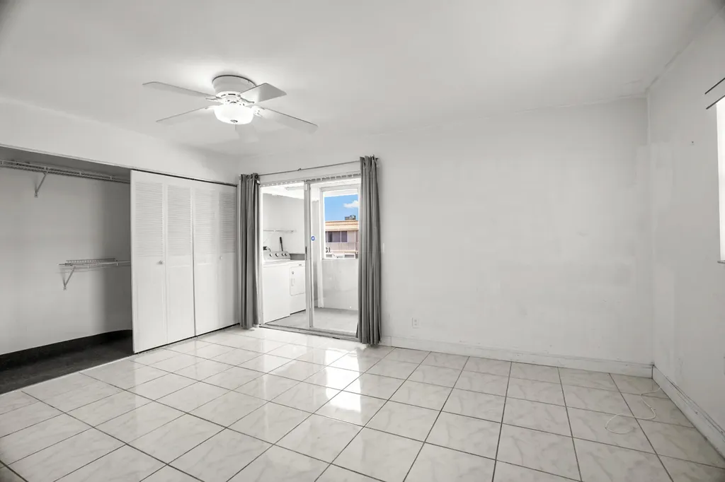 87 Brittany B Avenue Delray Beach FL 33446