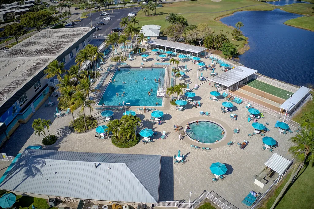 87 Brittany B Avenue Delray Beach FL 33446