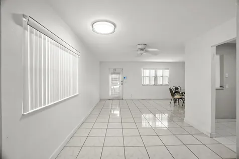 87 Brittany B Avenue Delray Beach FL 33446
