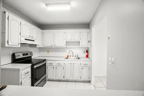 87 Brittany B Avenue Delray Beach FL 33446