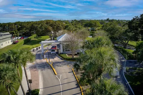 87 Brittany B Avenue Delray Beach FL 33446
