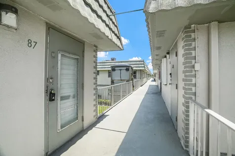 87 Brittany B Avenue Delray Beach FL 33446