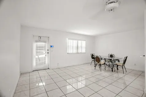 87 Brittany B Avenue Delray Beach FL 33446