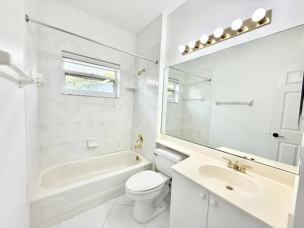 12310 Riverfalls Court Boca Raton FL 33428