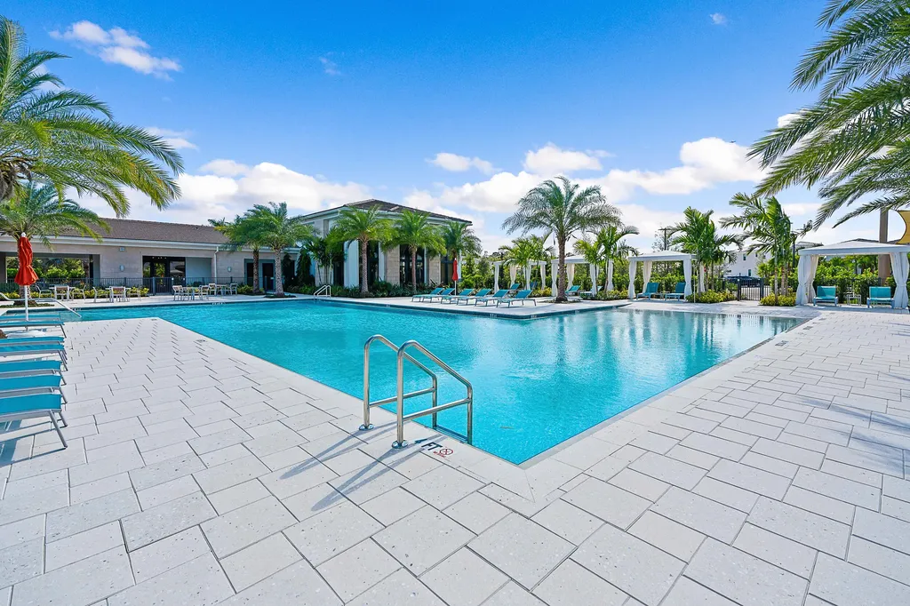 13358 Artisan Circle Palm Beach Gardens FL 33418