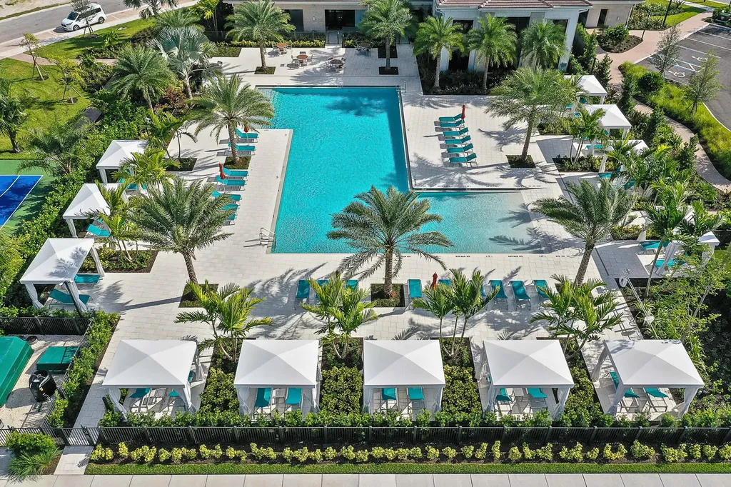 13358 Artisan Circle Palm Beach Gardens FL 33418