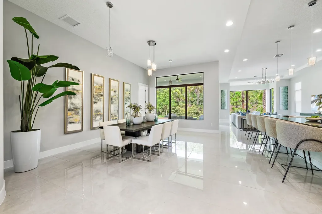 13358 Artisan Circle Palm Beach Gardens FL 33418
