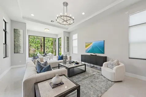 13358 Artisan Circle Palm Beach Gardens FL 33418
