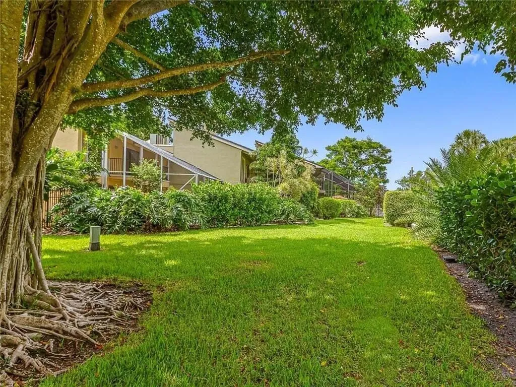 5644 Santiago Circle Boca Raton FL 33433