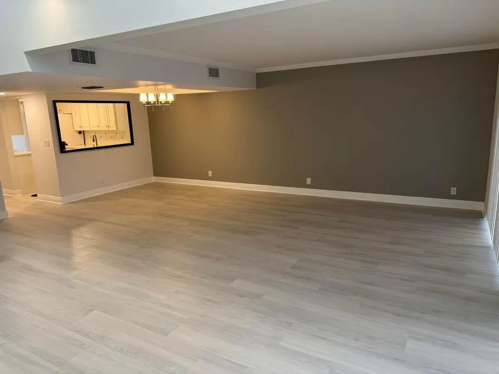 5644 Santiago Circle Boca Raton FL 33433