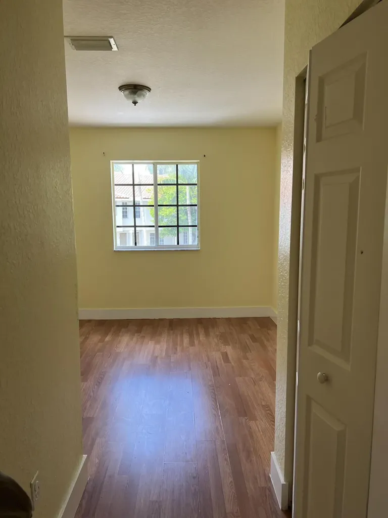 4113 Napoli Lake Drive Riviera Beach FL 33410
