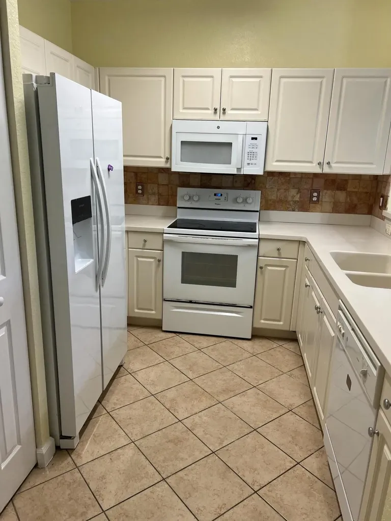 4113 Napoli Lake Drive Riviera Beach FL 33410