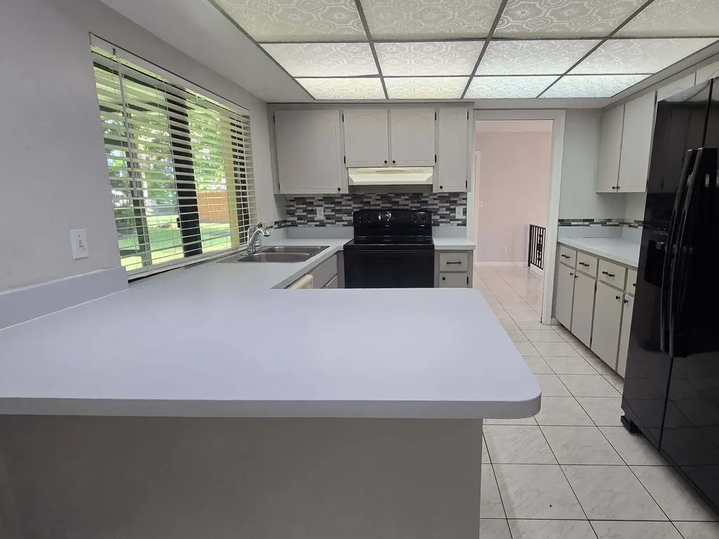 6504 Heather Way Lake Clarke Shores FL 33406