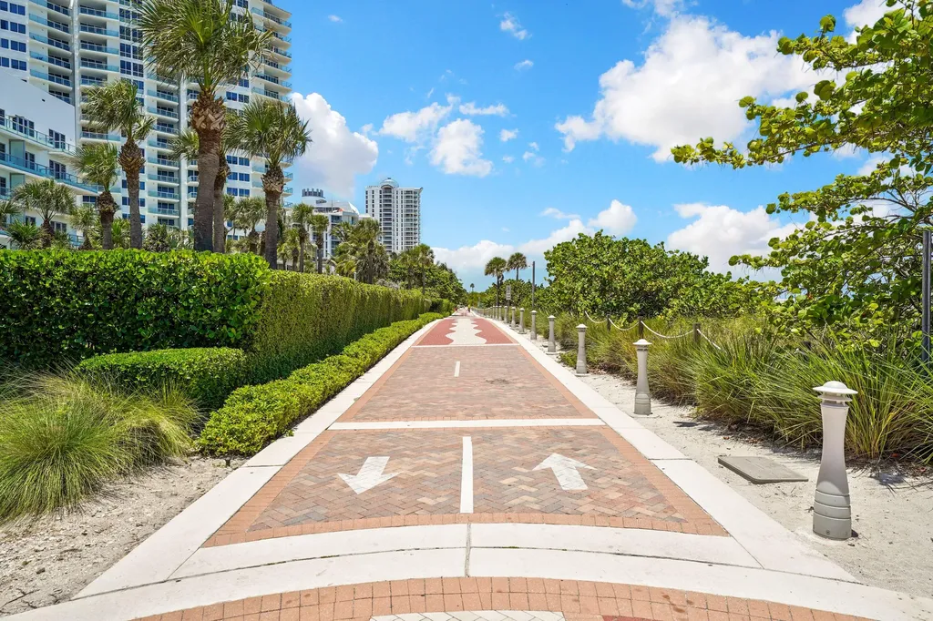3710 Collins Avenue Miami Beach FL 33140