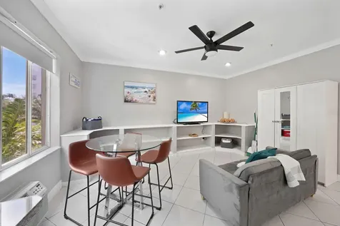 3710 Collins Avenue Miami Beach FL 33140
