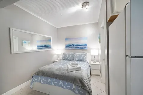 3710 Collins Avenue Miami Beach FL 33140