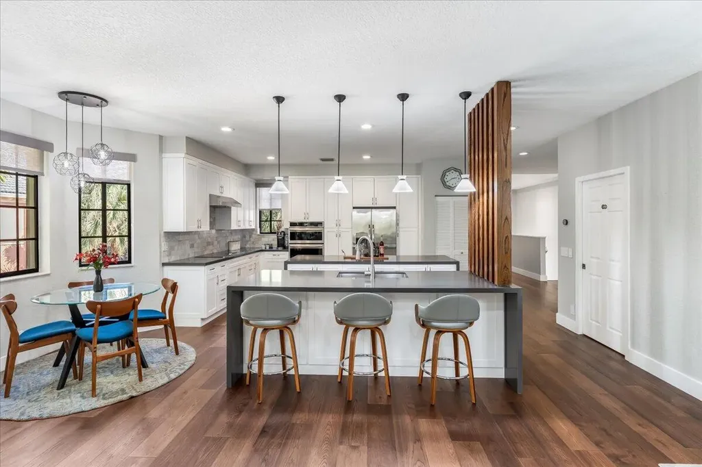 2802 Kinsington Circle Weston FL 33332